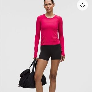 Swiftly Tech Long-Sleeve Shirt 2.0 Hip Length